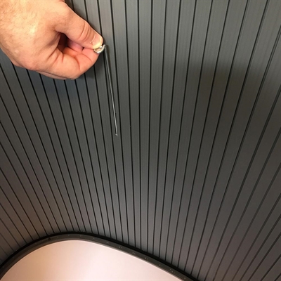 Ovale, gebogener Messetisch/Theke inkl. Druck auf PET-Stayflat-Folie mit Schweißnaht
