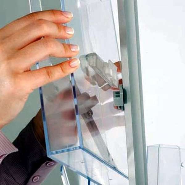 Prospektkarussell mit Rollen, 20 x A4