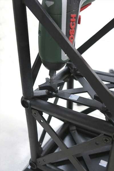 Crown Truss, Broschürenhalter M65 - Weiß