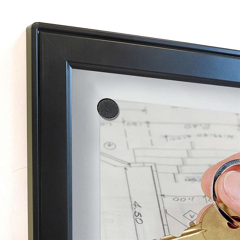 Schwarze Infobox magnetisch mit Schloss - 4xA4 - schwarz