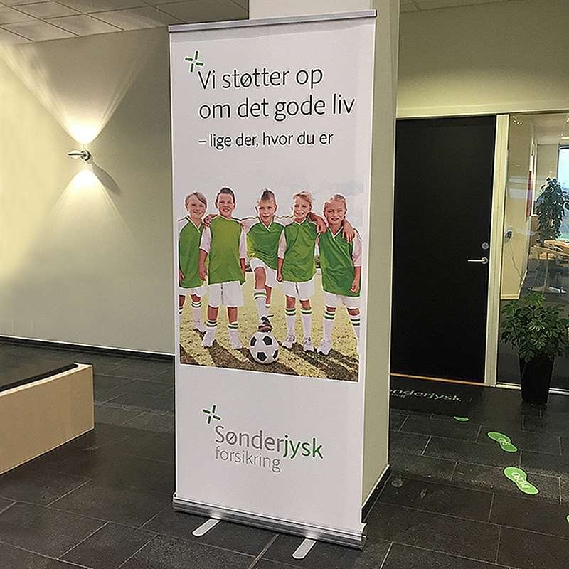 Basic Roll-up einseitig 85 x 200 cm inkl. Banner & Druck