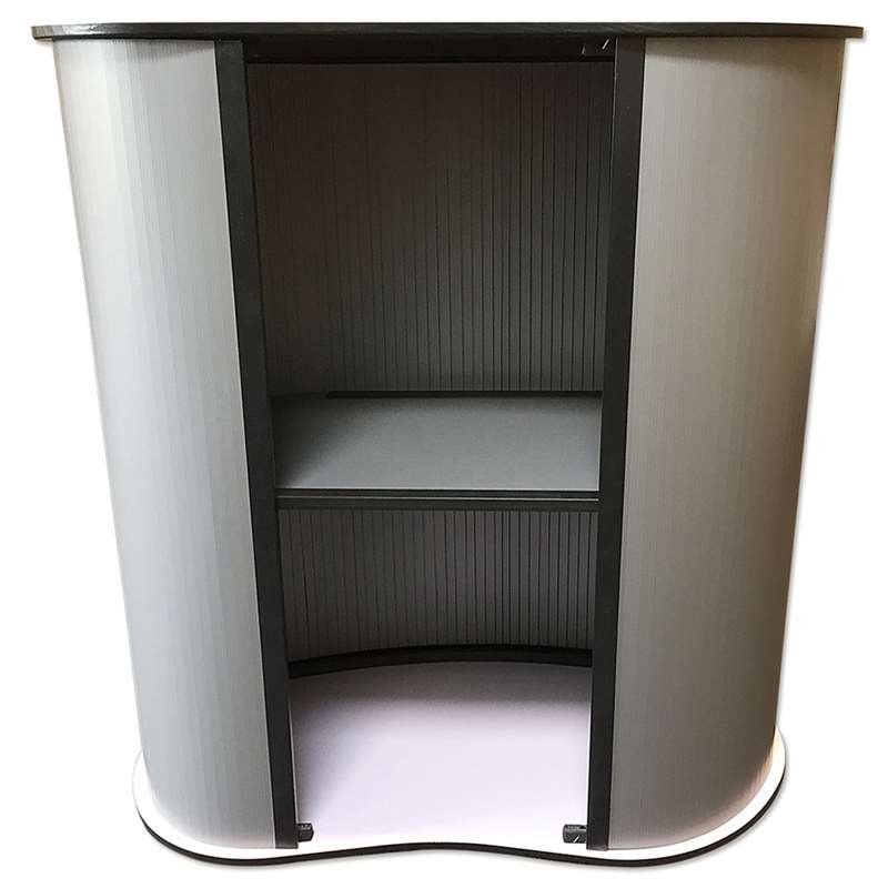 Ovale, geschwungene Messetisch/Theke