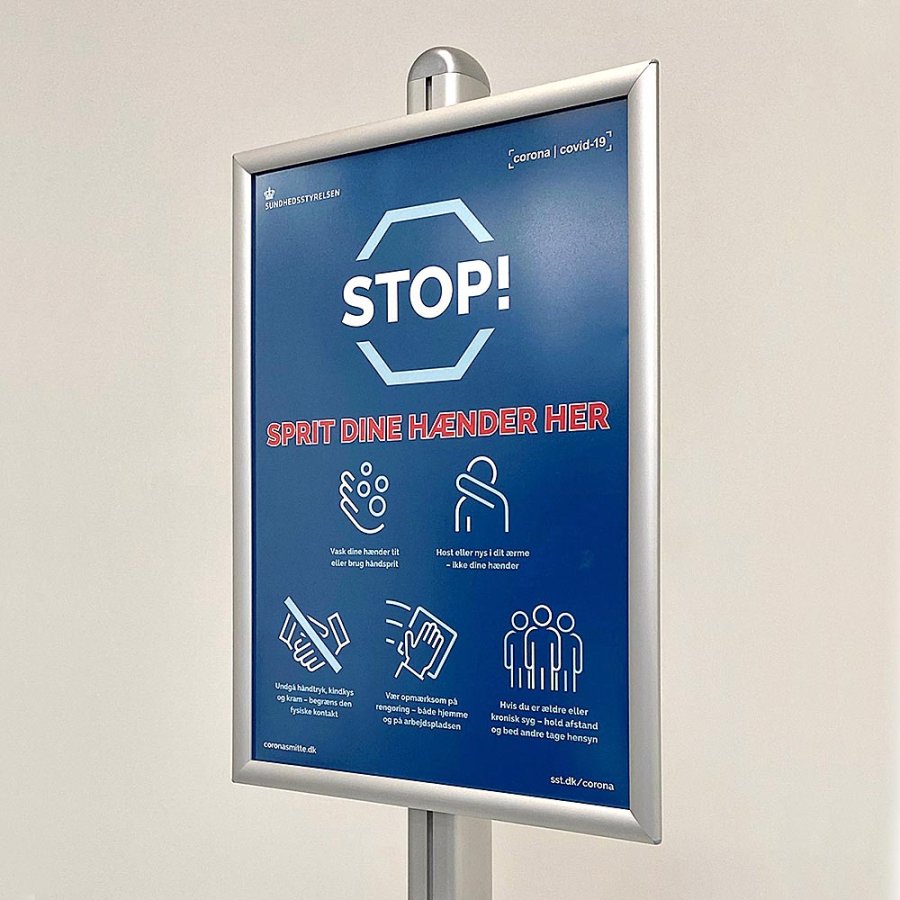 Handedesinfektionsständer mit automatischem Spender und A2-Klapprahmen