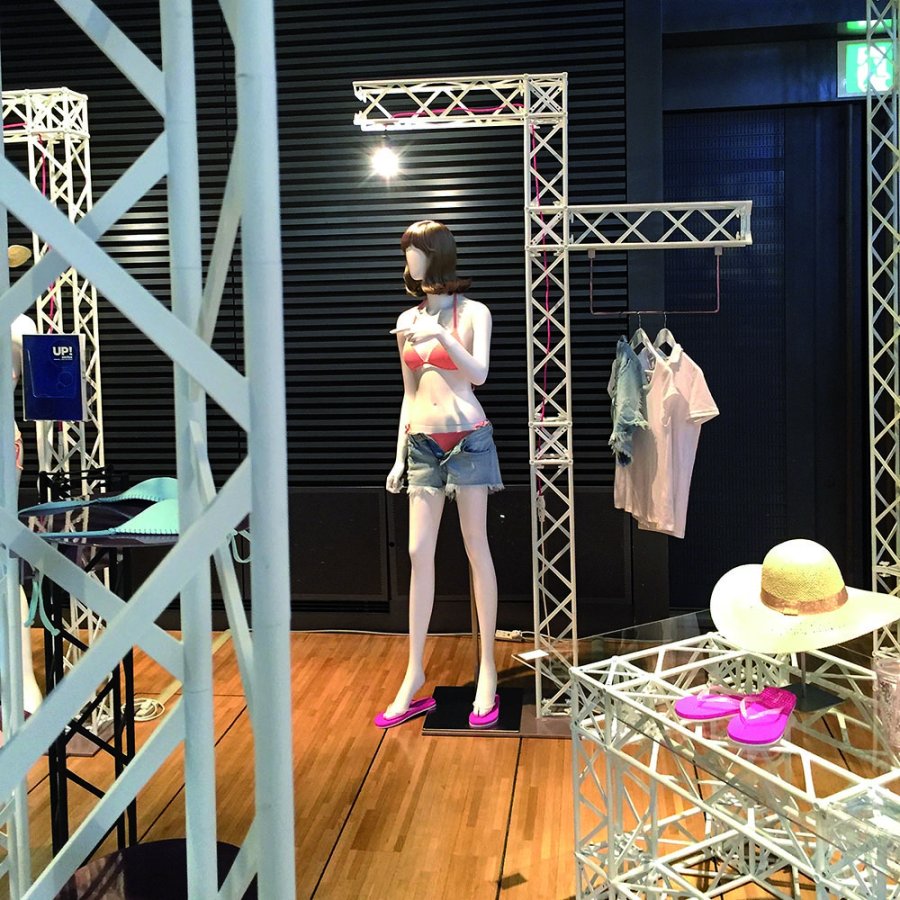 Crown Truss Messewand 15 L-Form 3 x 6 m - wei&szlig;