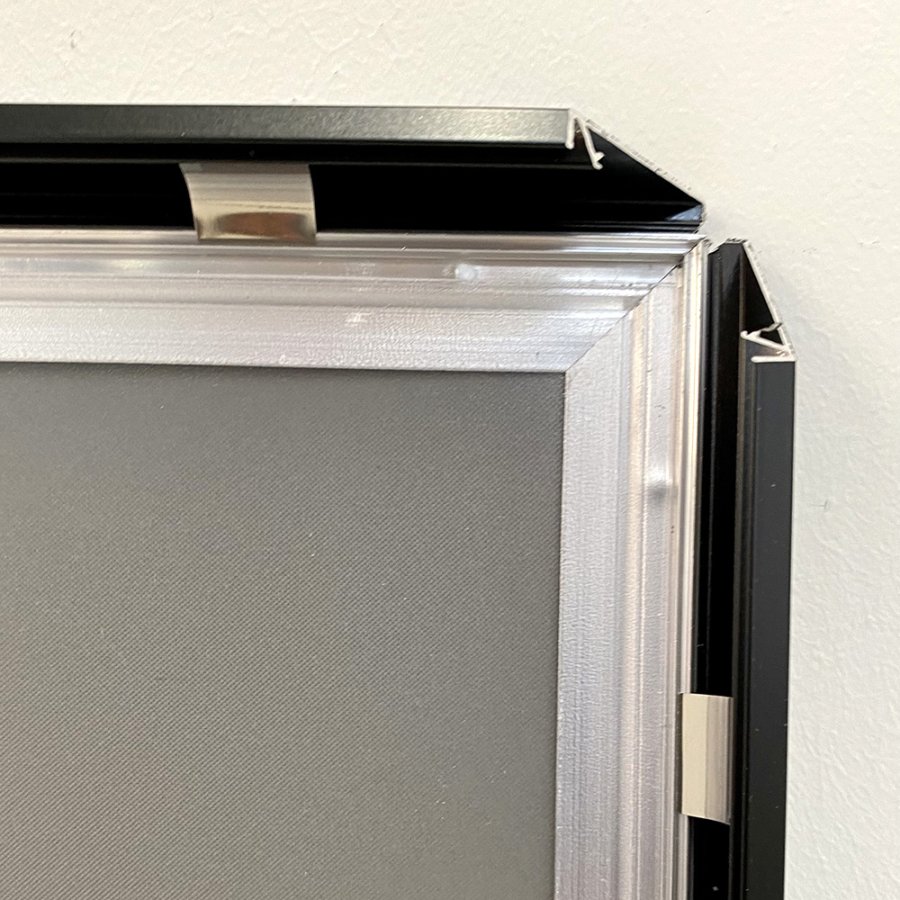 Klapprahmen mit 20mm Aluminium-Flachprofil, schwarz - A4