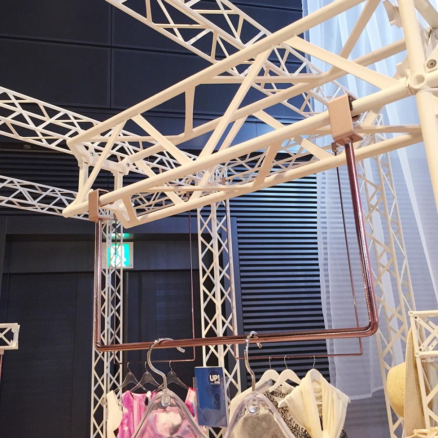 CROWN TRUSS 15 L-shape wall 3 x 3 m, 400 x 600 cm