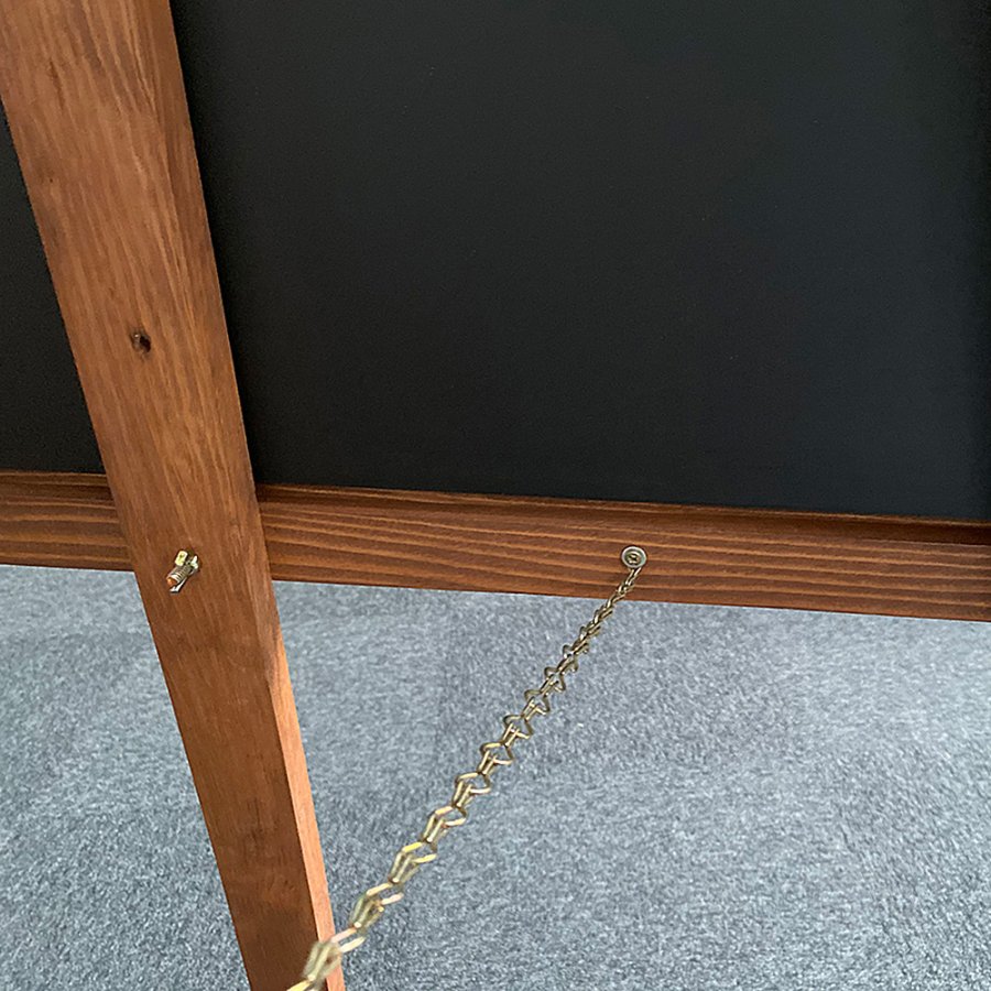 Holzstaffelei, 165cm. Dunkles Holz