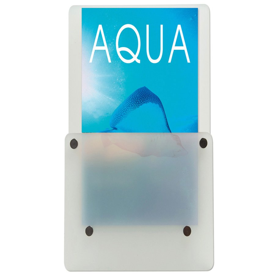 Mattierter Brosch&uuml;renhalter f&uuml;r vertikalen Tisch - Flyer - M65 - 9,9 x 21 cm