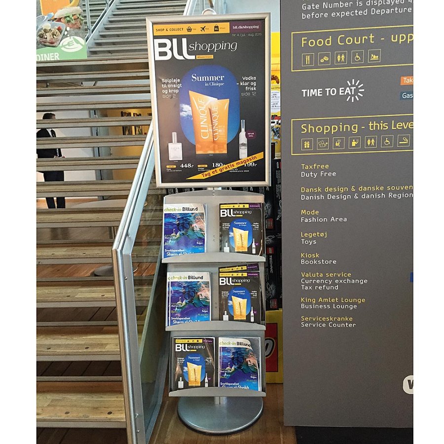 Multi Stand 4 Infost&auml;nder - doppelseitig mit 2 Stahlregalen 25mm, 2 x 50 x 70 cm