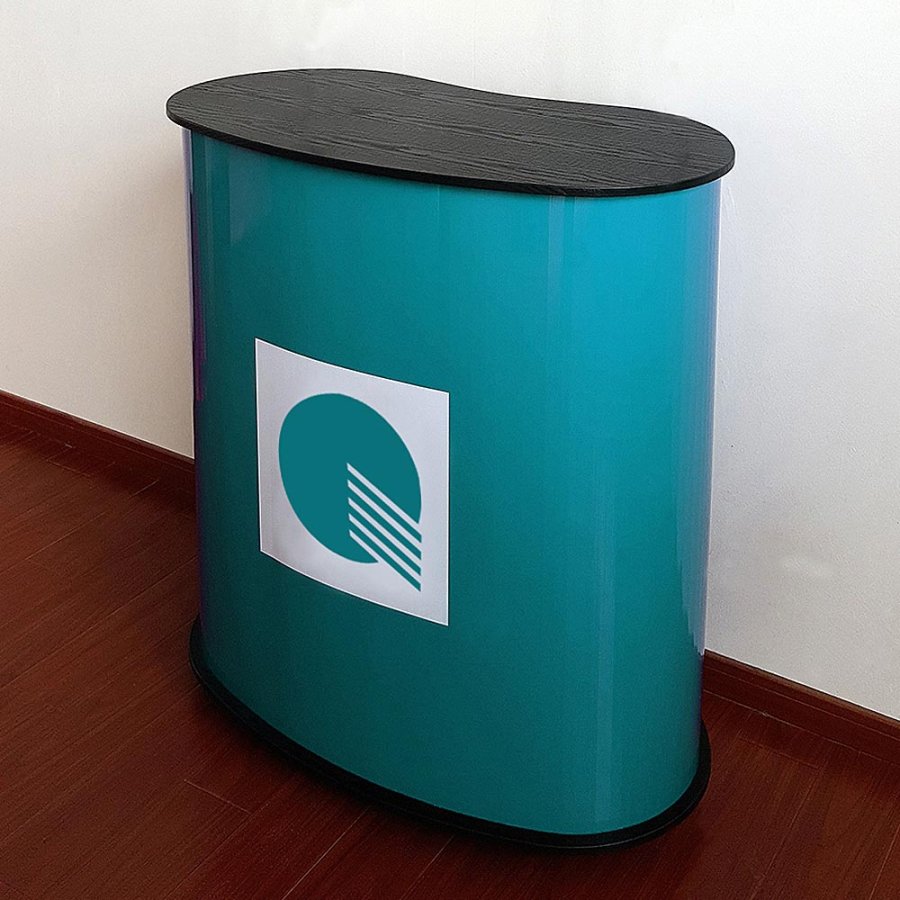 Ovale, geschwungene Messetisch/Theke