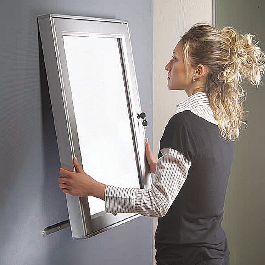 Aush&auml;ngeschrank magnetisch mit Schloss - 6xA4