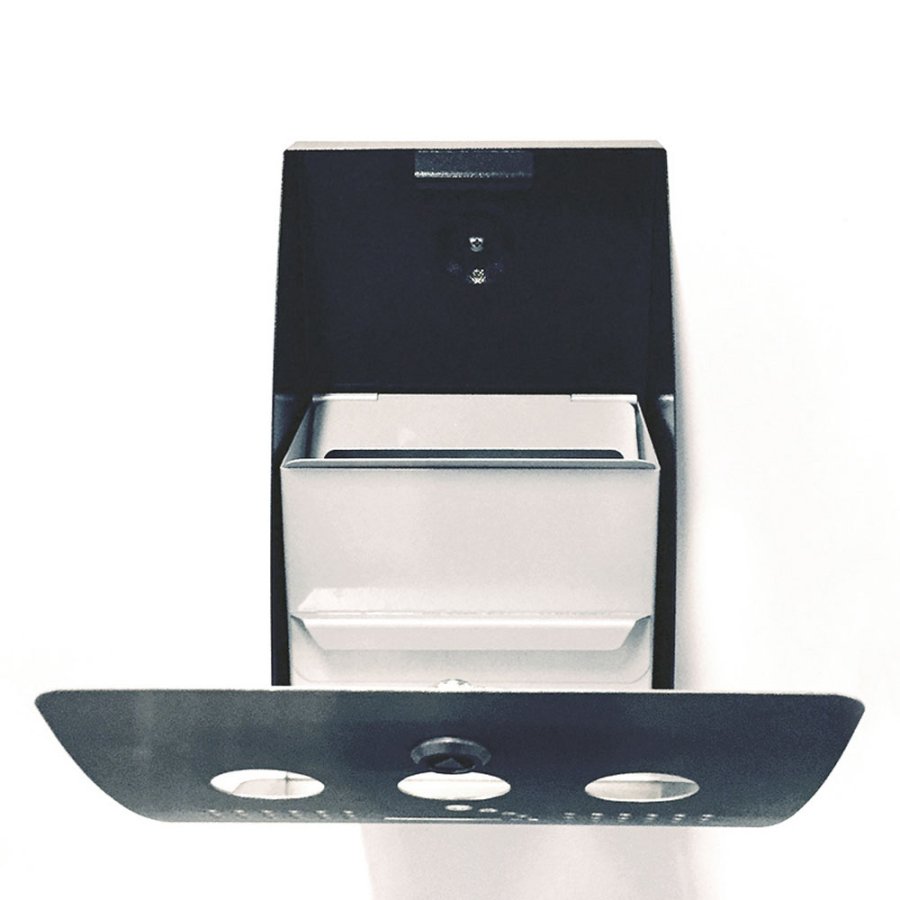 Aschenbecher aus geb&uuml;rstetem Stahl