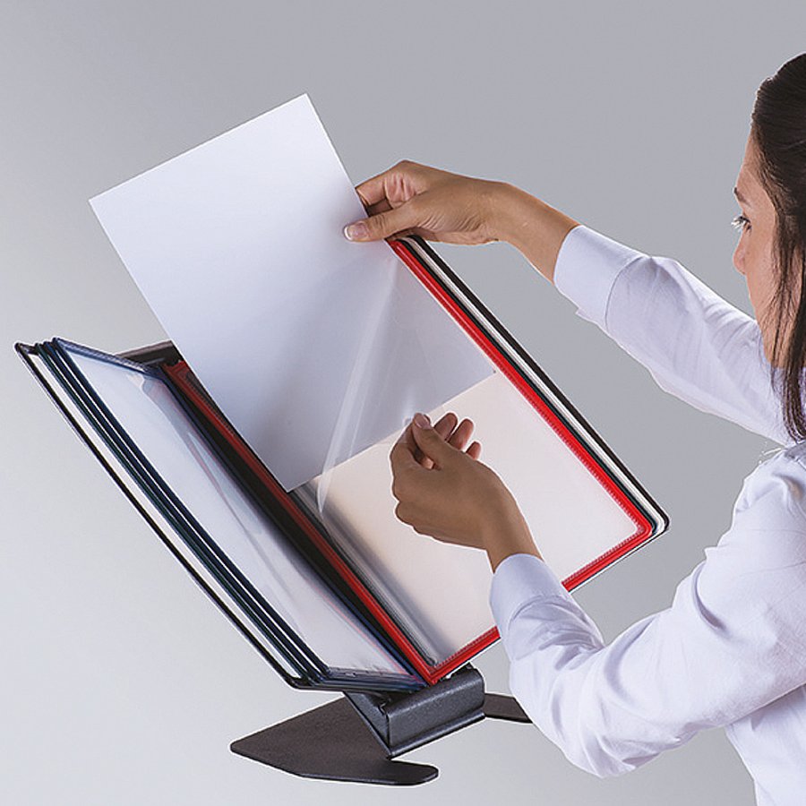 Registersystem auf dem Tisch - nur Halter