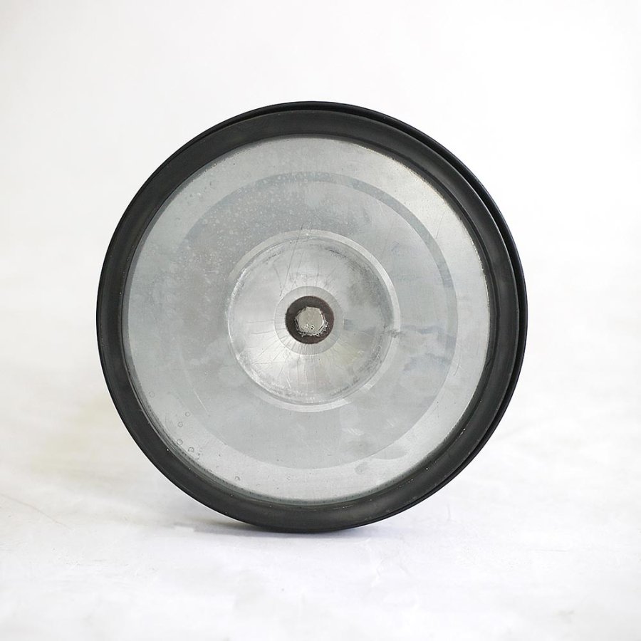 Schwarzer Absperrpfosten - 1 St&auml;nder mit 3 Metern schwarzem Klebeband