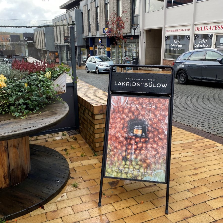 Expo Sign Kundenstopper mit Logo schild - 70x100 cm - schwarz