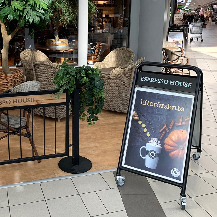 Expo Sign Lux Kundenstopper mit Logo schild und R&auml;dern - schwarz - 50 x 70 cm